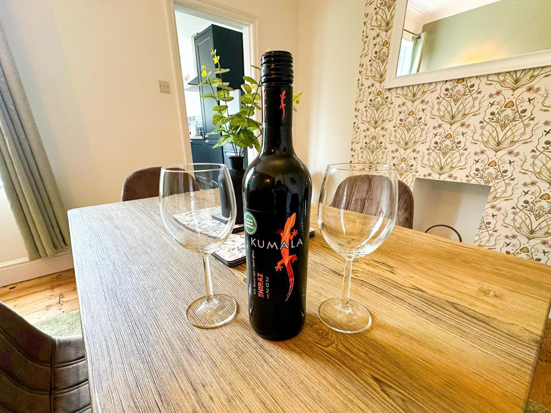 Cecil House - Stylish 2-Bed, Sleeps 5 Guests, Free Parking, Close To Cathedral, Bars & Restaurants Lincoln Eksteriør billede